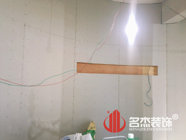 ����װ����ƹ�˾