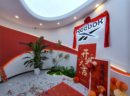 �Ϻ��в���ҵ���ܲ��깤������������ҵ������